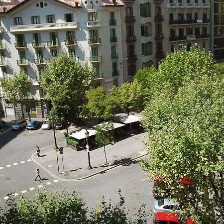 Gaudi Apartment 9 Barcelona Luaran gambar