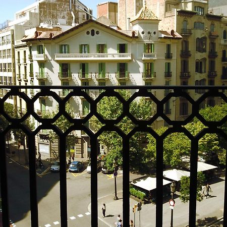 Gaudi Apartment 9 Barcelona Luaran gambar